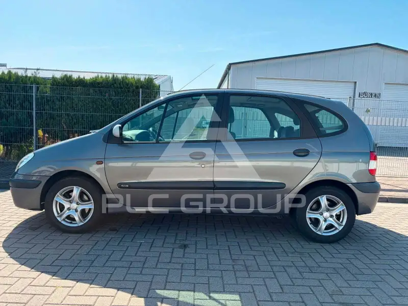 2000 Renault Scenic