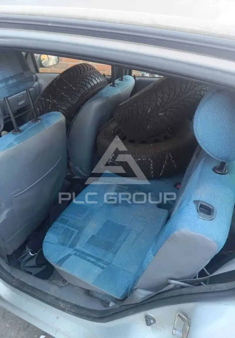 2000 Renault Clio