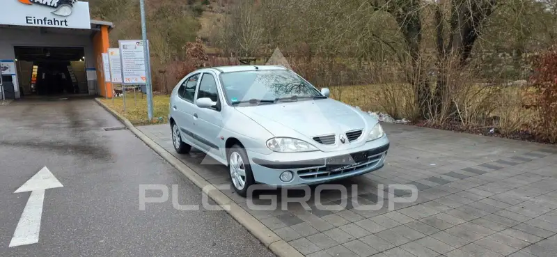 2000 Renault Megane