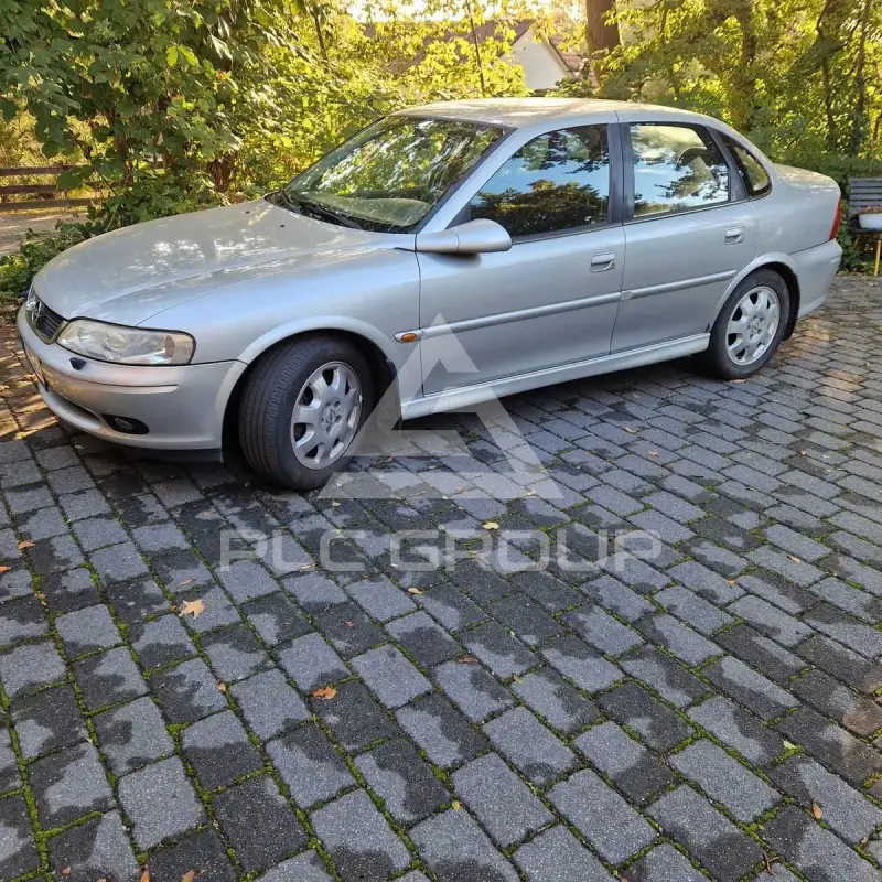 2000 Opel Vectra