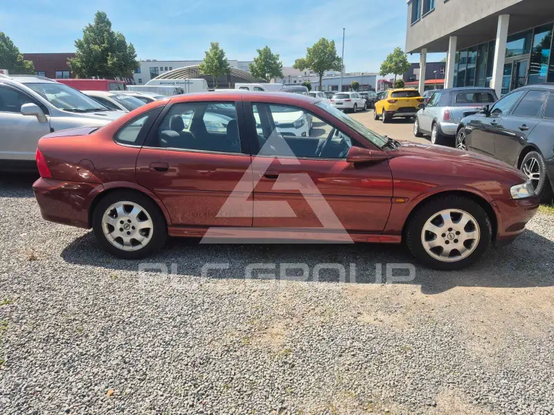 2000 Opel Vectra