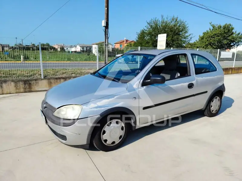 2000 Opel Corsa