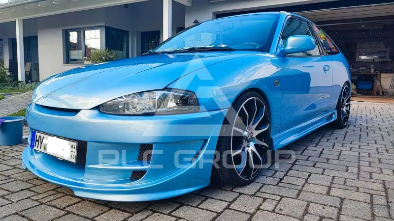 2001 Mitsubishi Colt