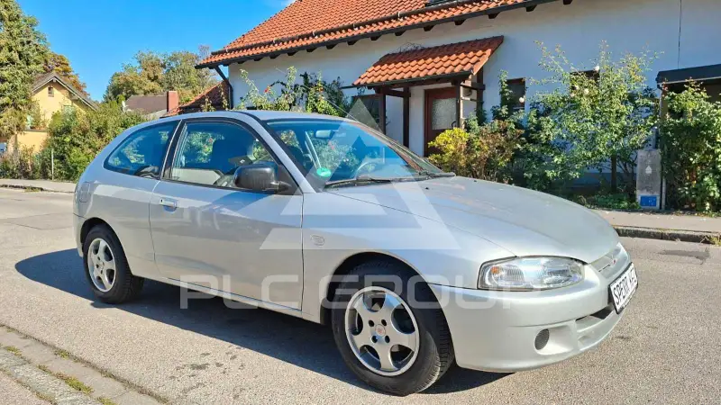 2001 Mitsubishi Colt