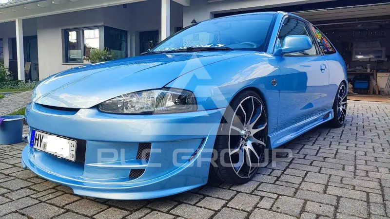 2001 Mitsubishi Colt