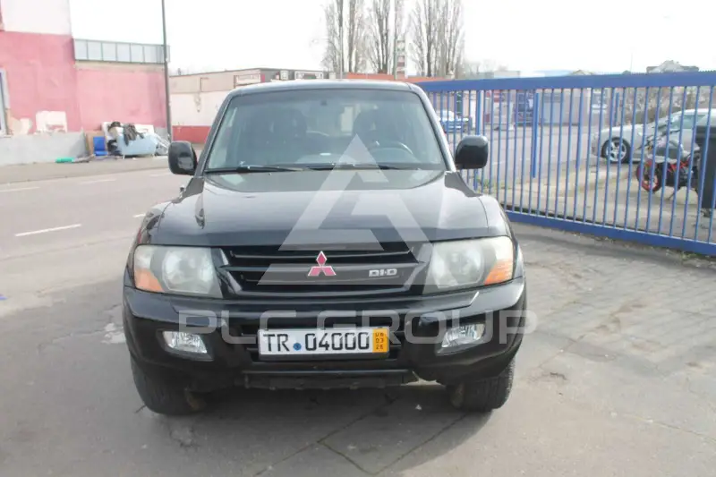 2001 Mitsubishi PAJARO