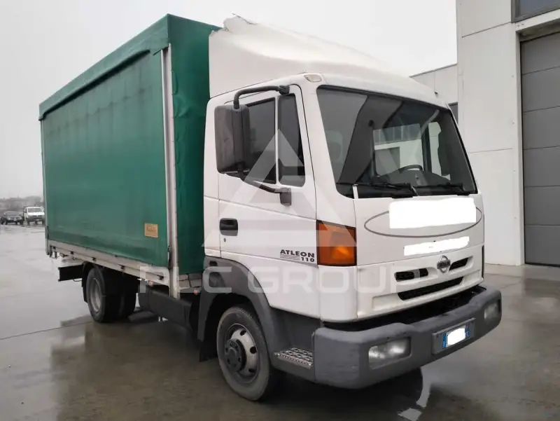2001 Nissan Other