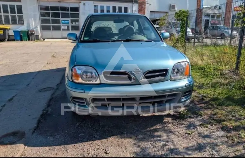 2001 Nissan MICRA