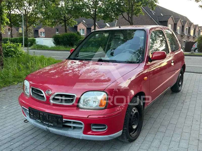 2001 Nissan MICRA