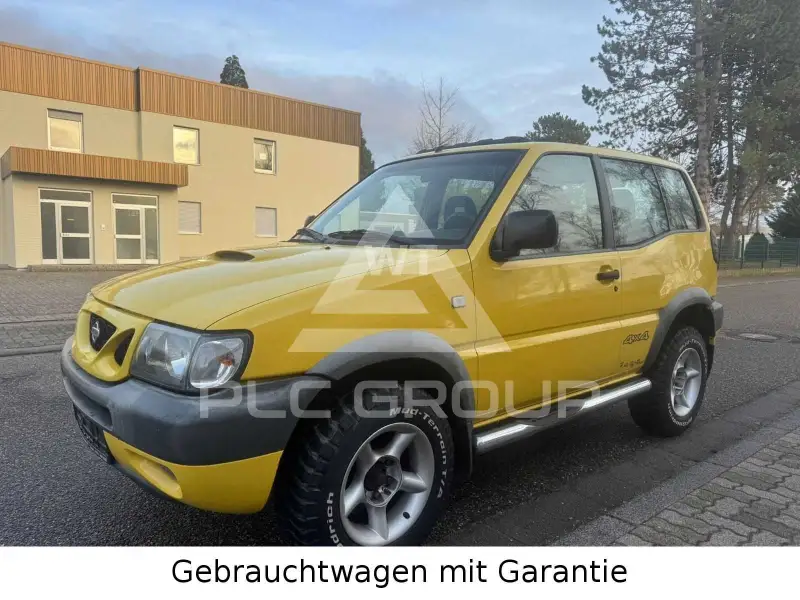 2001 Nissan Terrano