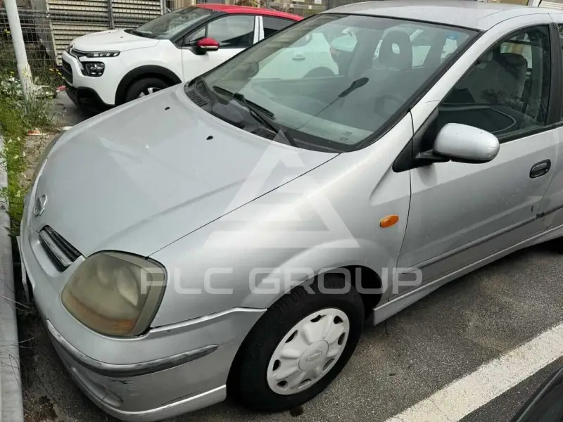 2001 Nissan ALMERA TINO