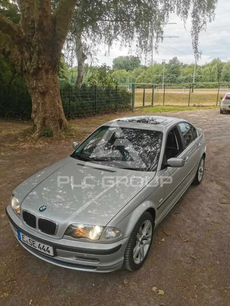 2001 BMW 325
