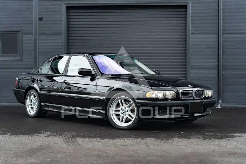 2001 BMW 740