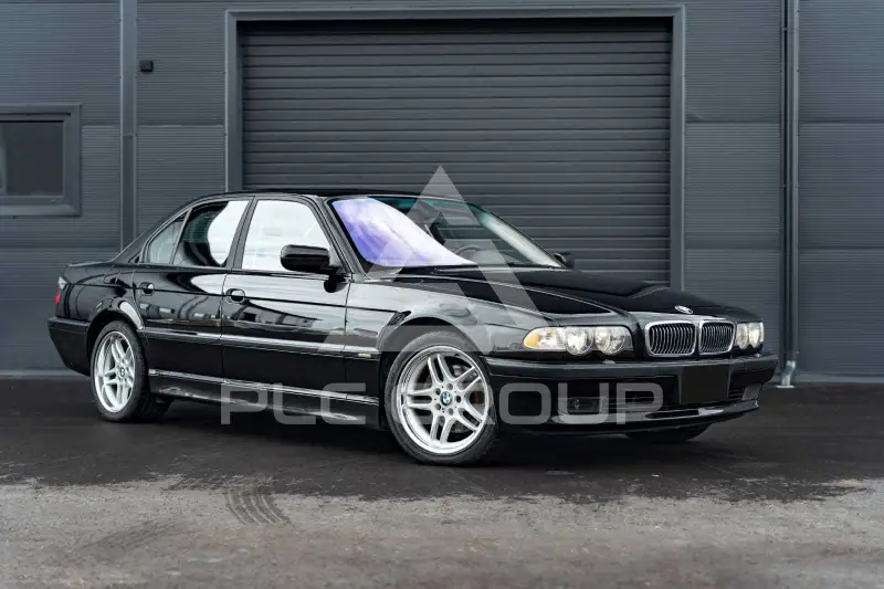 2001 BMW 740