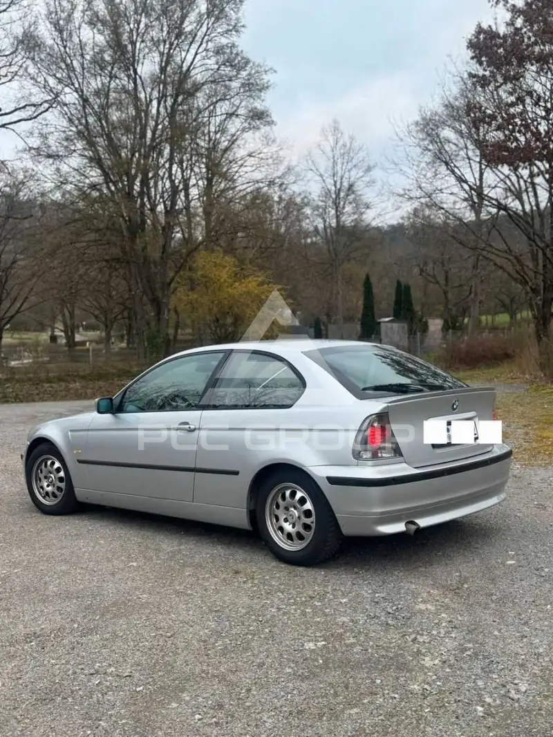 2001 BMW 316