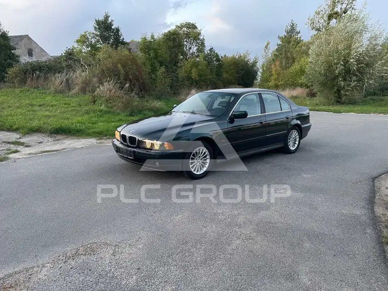2001 BMW 530
