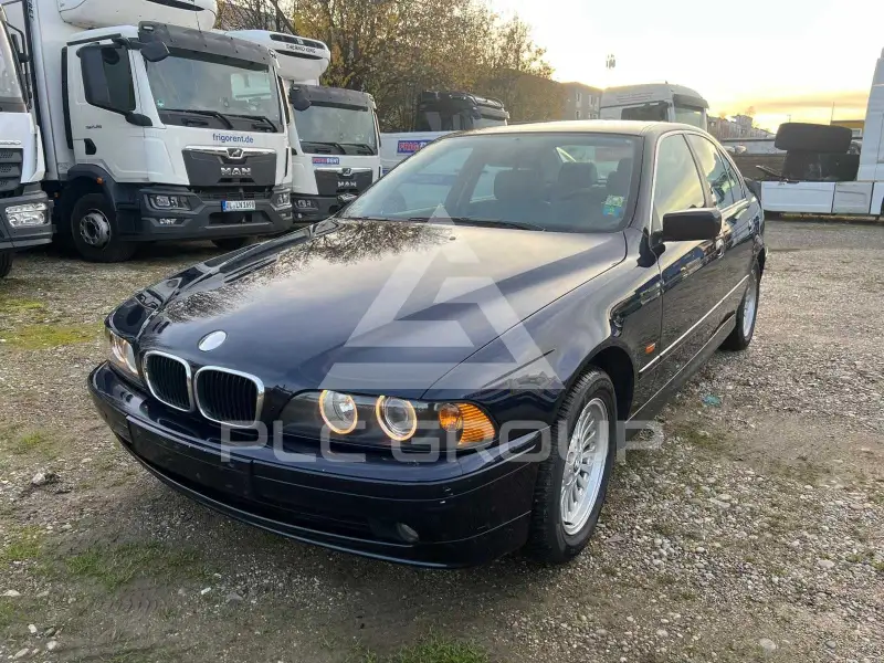 2001 BMW 530