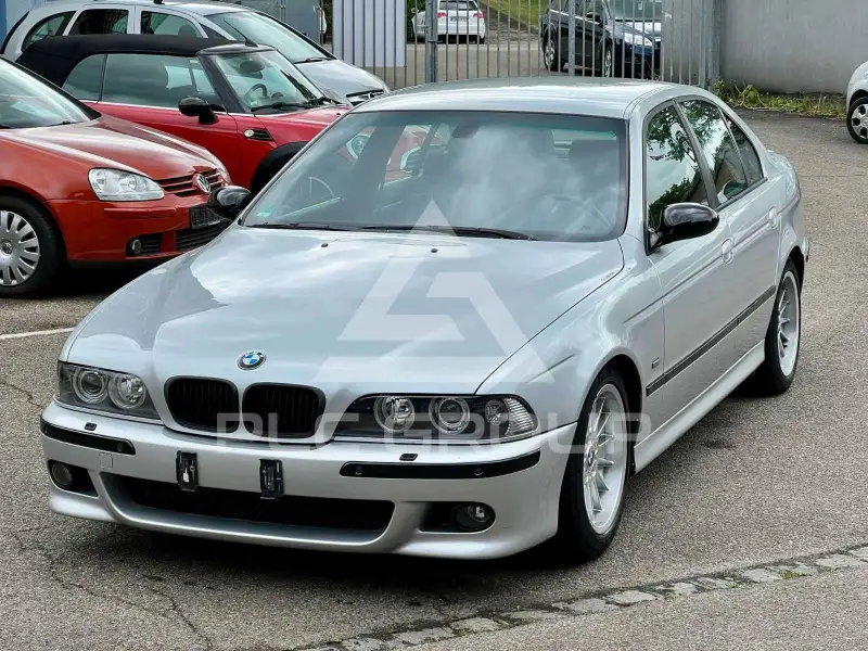 2001 BMW 530