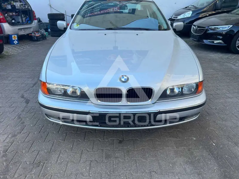 2001 BMW 525