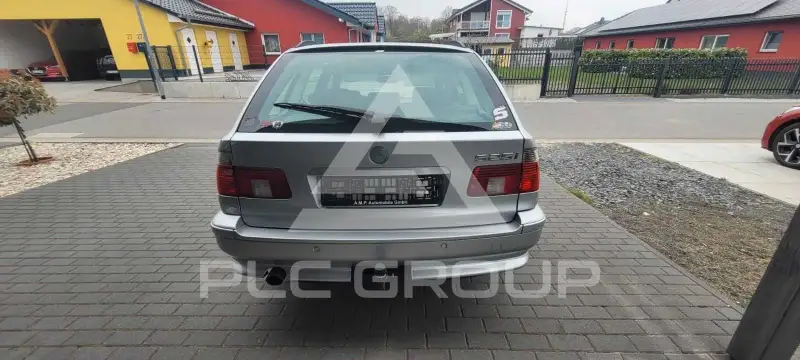 2001 BMW 525