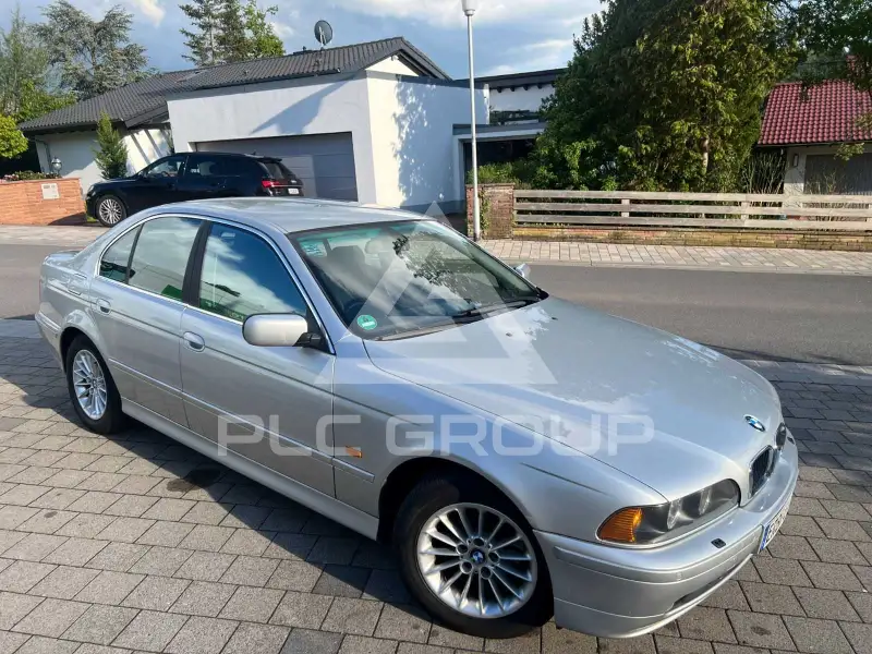 2001 BMW 525