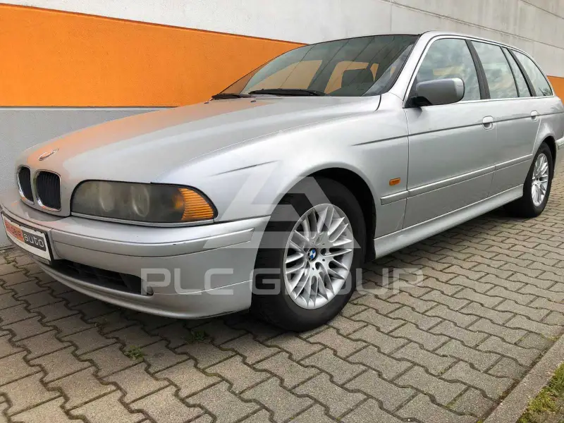 2001 BMW 525