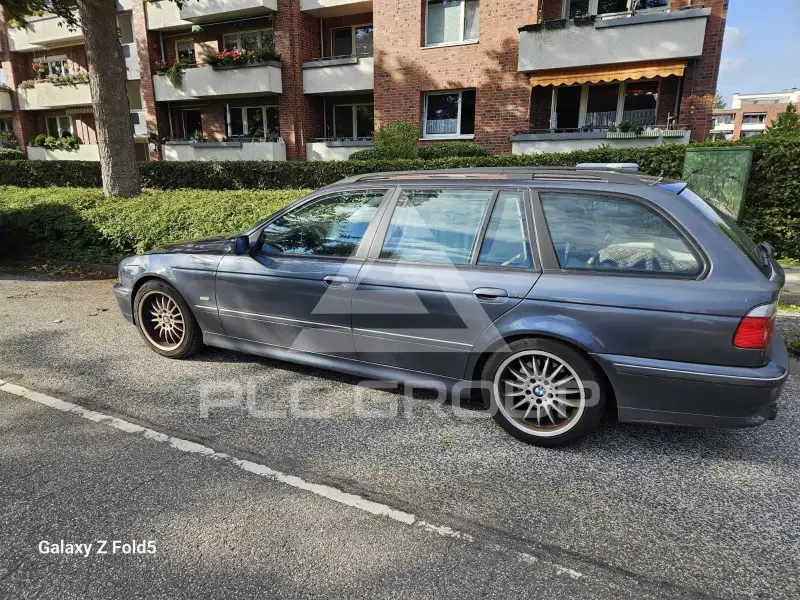 2001 BMW 525