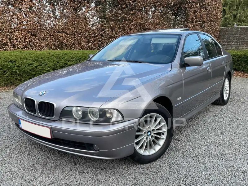 2001 BMW 525