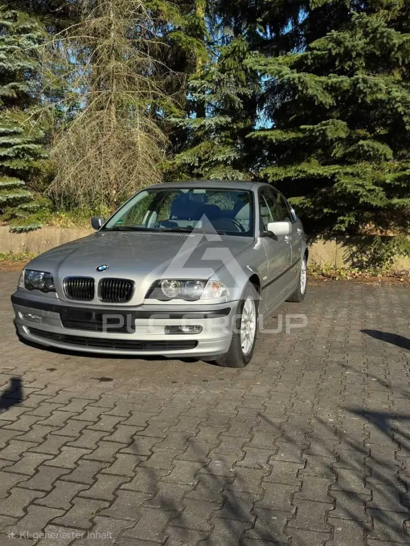 2001 BMW 320