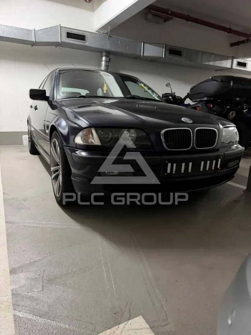 2001 BMW 320