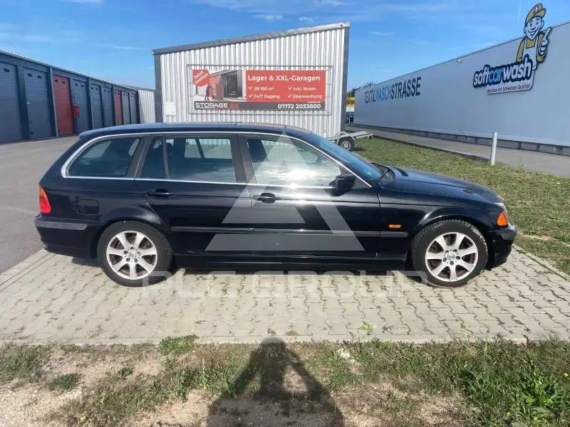 2001 BMW 320