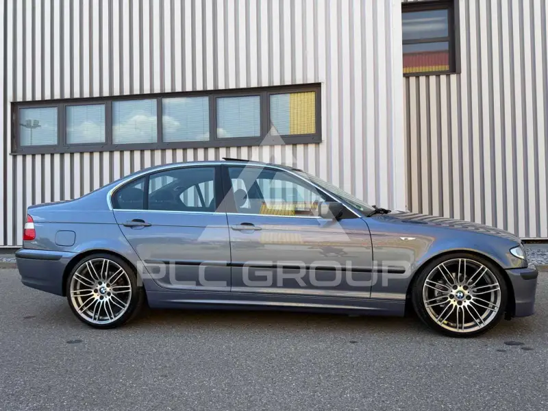 2001 BMW 320