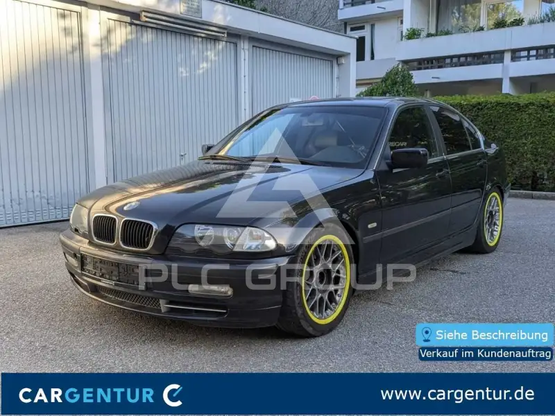 2001 BMW 330