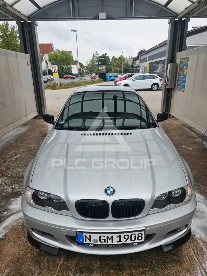2001 BMW 330