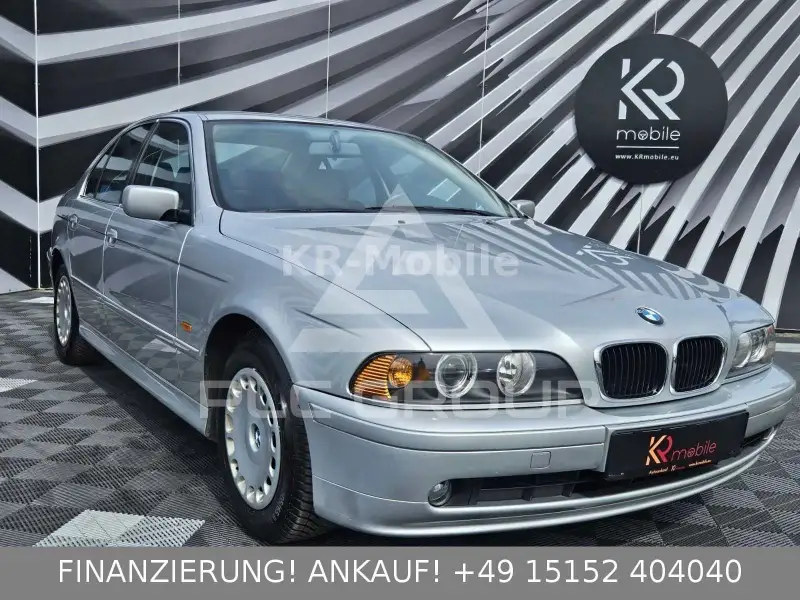 2001 BMW 520
