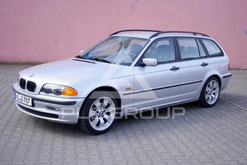 2001 BMW 318