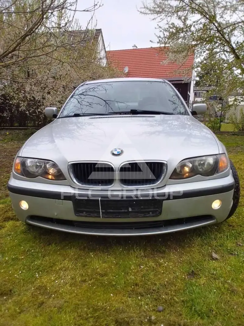 2001 BMW 318