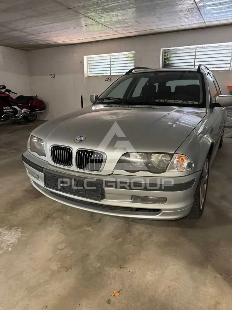 2001 BMW 325