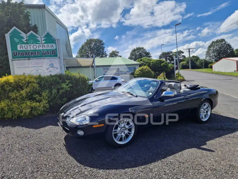 2001 Jaguar XK8