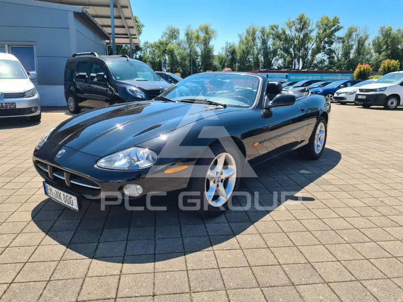 2001 Jaguar XK8