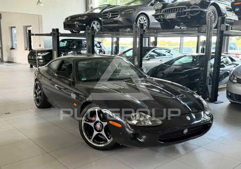 2001 Jaguar XK8