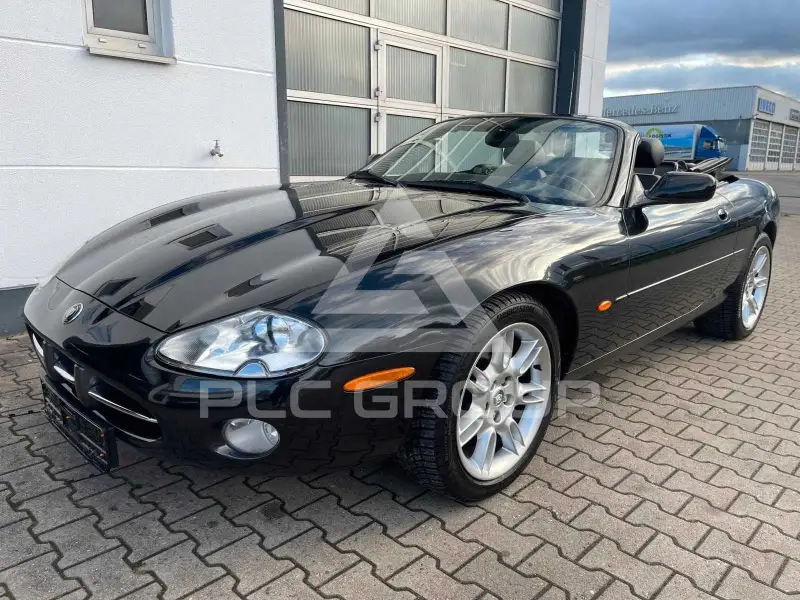 2001 Jaguar XK8