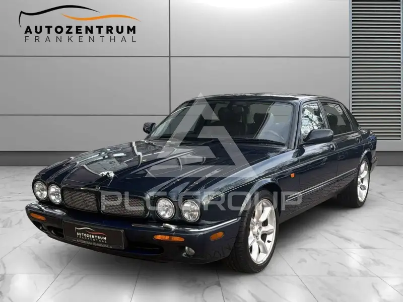 2001 Jaguar XJR