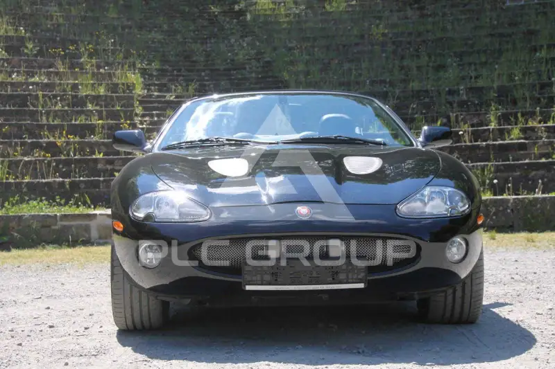 2001 Jaguar XKR