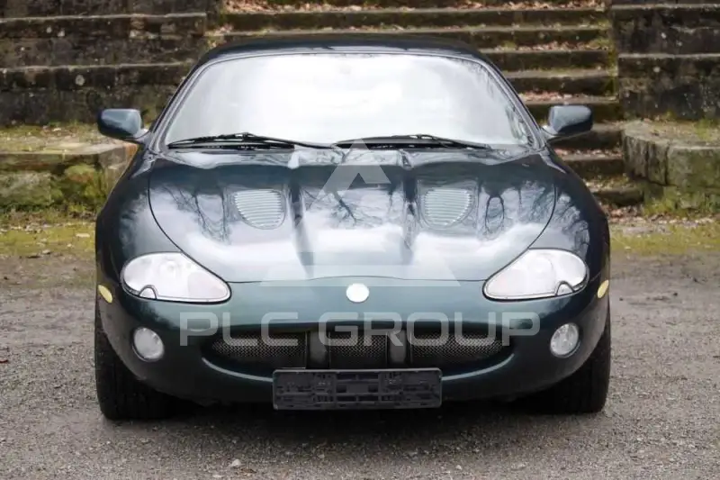 2001 Jaguar XKR