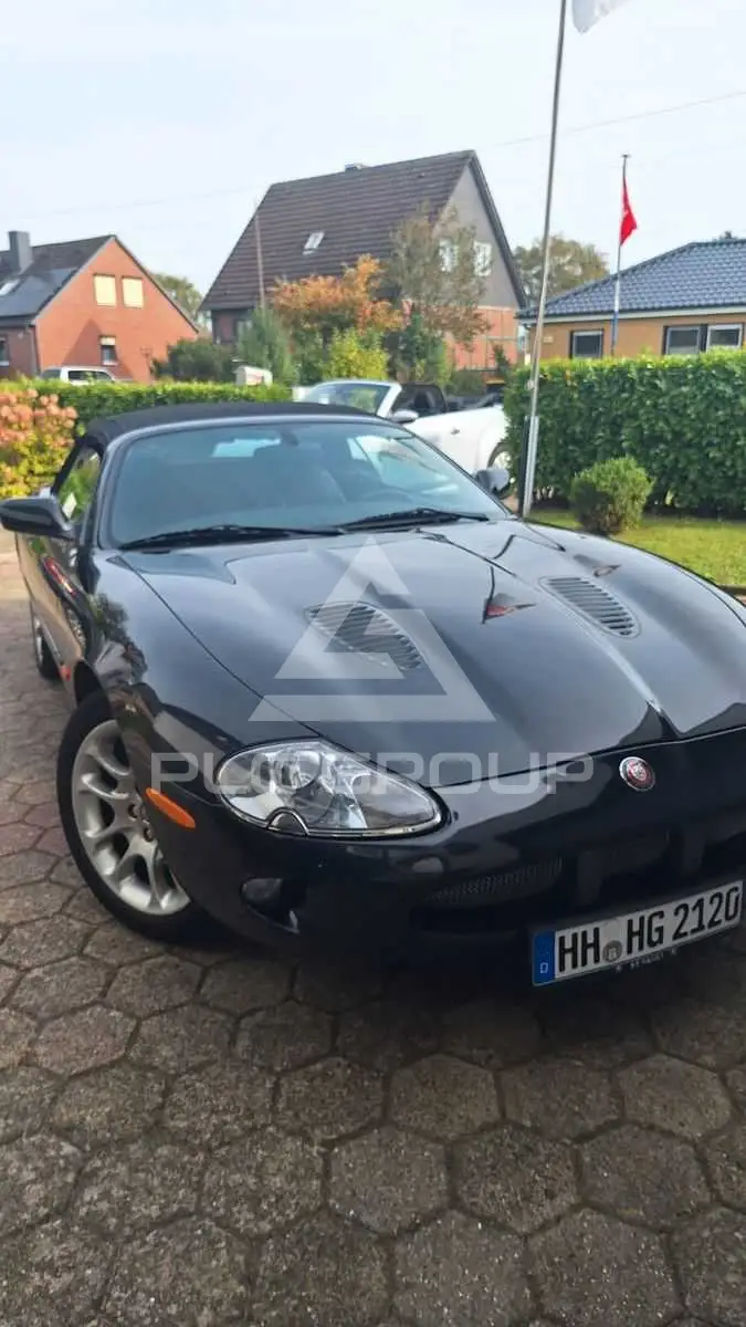 2001 Jaguar XKR