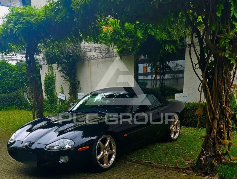 2001 Jaguar XKR
