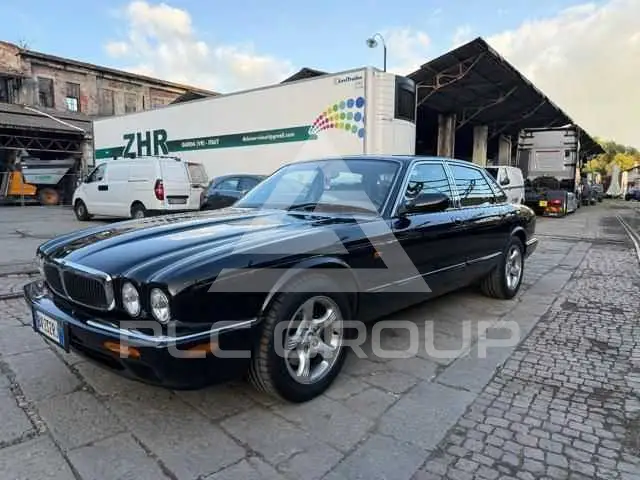 2001 Jaguar XJ