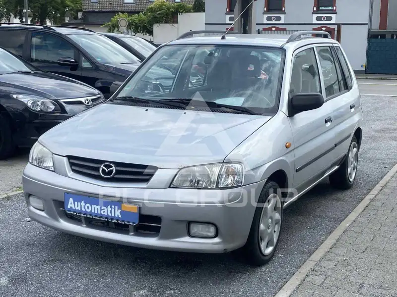 2001 Mazda Demio