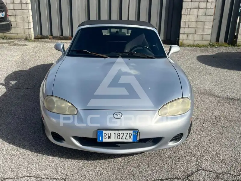 2001 Mazda MX-5